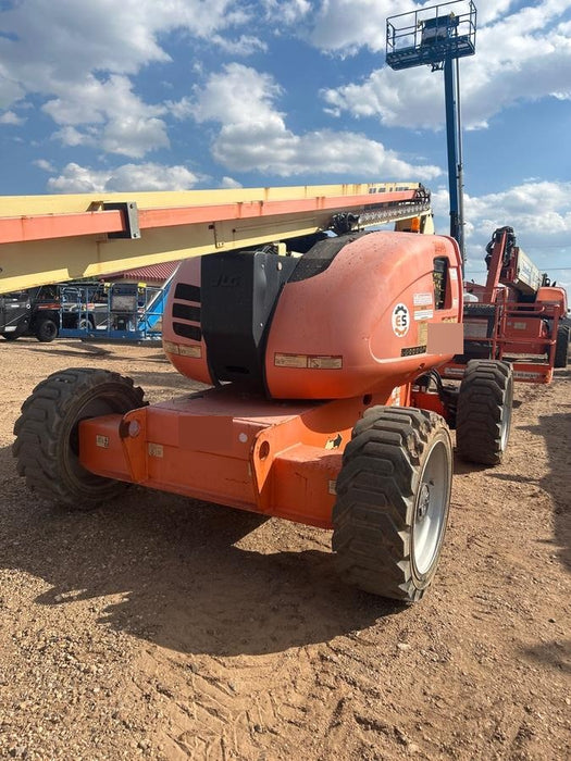 2019 JLG 600AJ