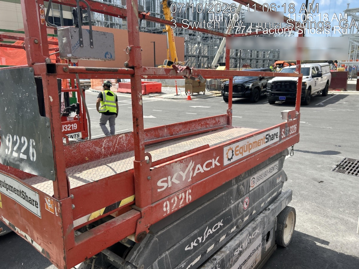 2018 Skyjack SJIII-3226 Skyjack SJIII3226 Scissor Lift w/Trojan Batteries
