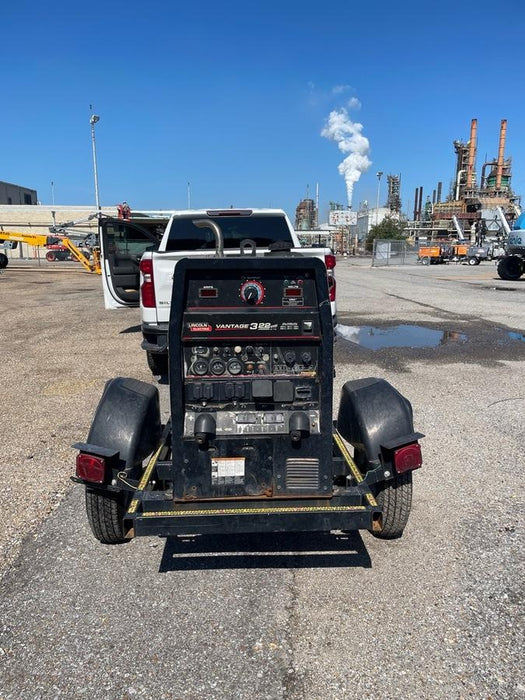 2019 Lincoln Electric Vantage 322 Welder Ready-Pak 3, Two wheel trailer, Fender and Light kit, Cable Rack