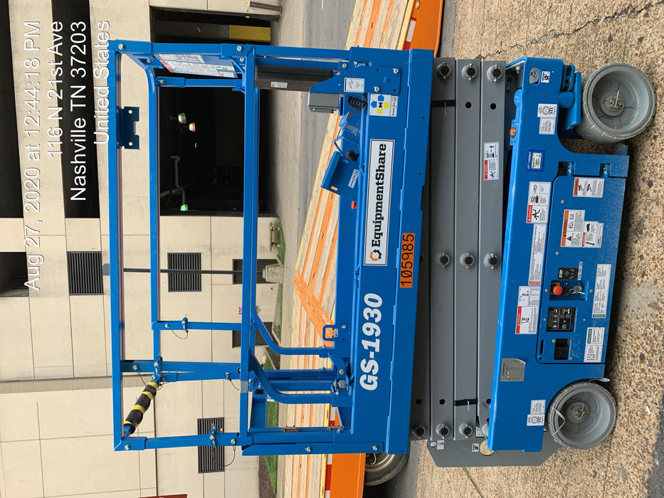 2020 Genie GS-1930 Solid Non Marking Tires, Beacon, Folding rails with half height swing gate