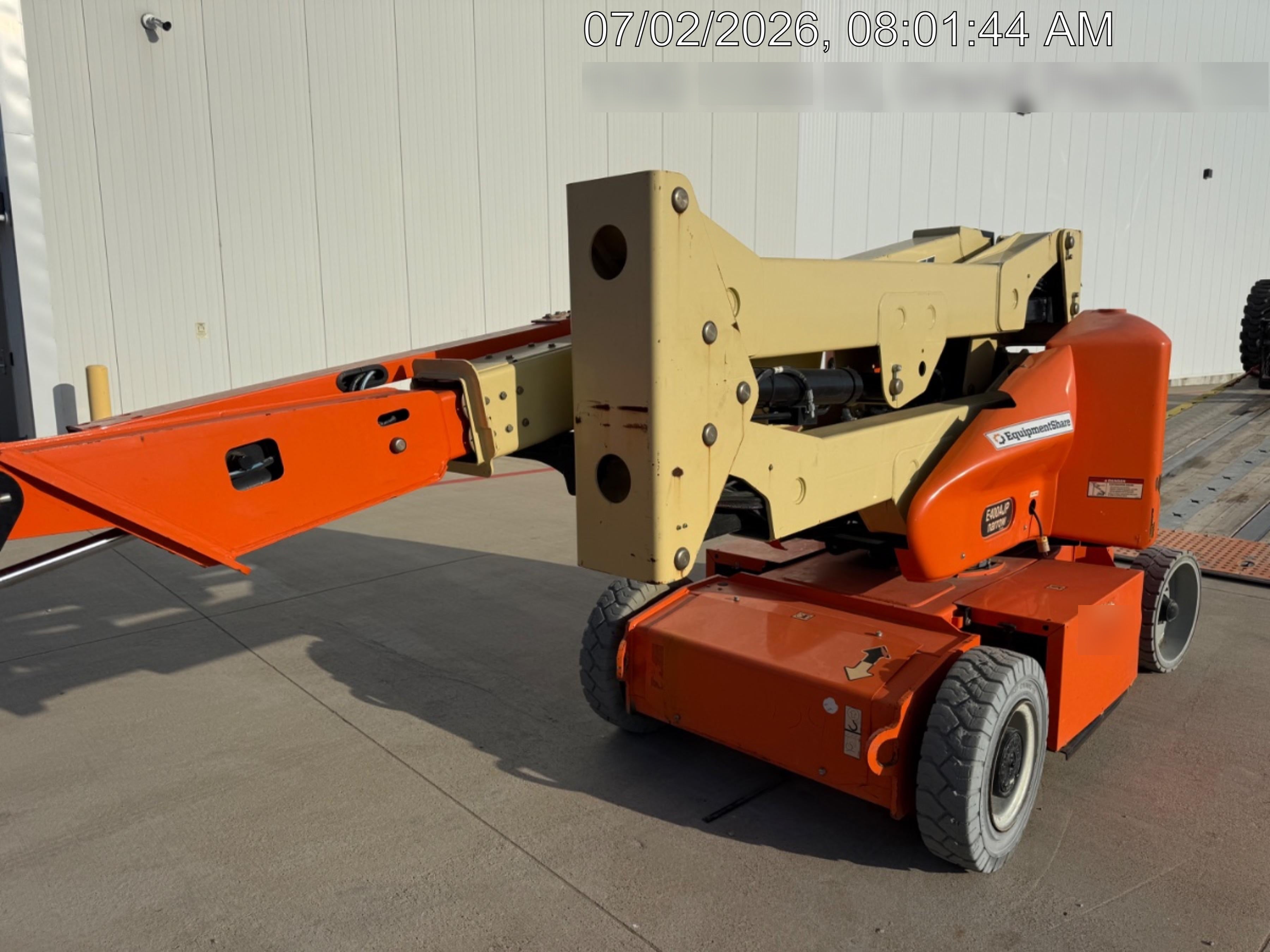 2019 JLG E400AJPN