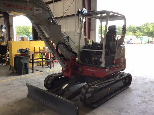 2019 Takeuchi TB260 Canopy, Standard Blade, Auxiliary hydraulics w/Manual QC, Hydraulic thumb, 12" ,18", 24" Bucket