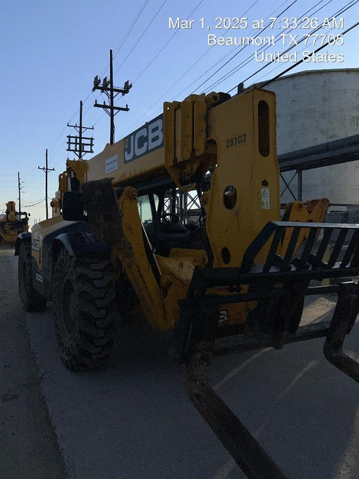 2019 JCB 512-56 109 HP w/Open ROPS, Beacon, Aux Hydraulics, Worklights, Solid Tires w/60" Carriage/Forks