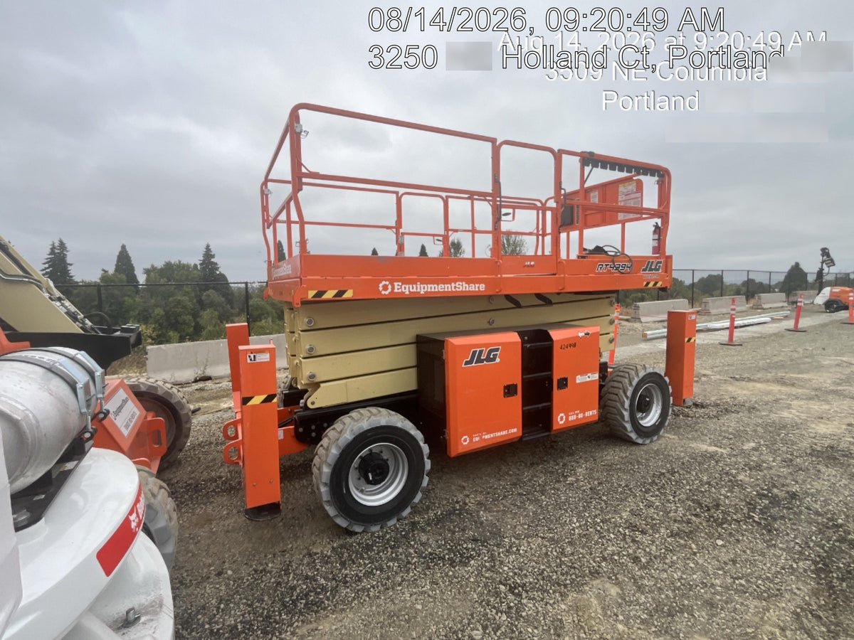 2024 JLG RT4394