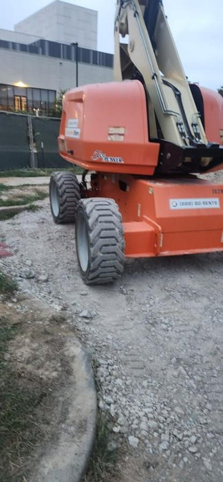 2018 JLG 660SJ