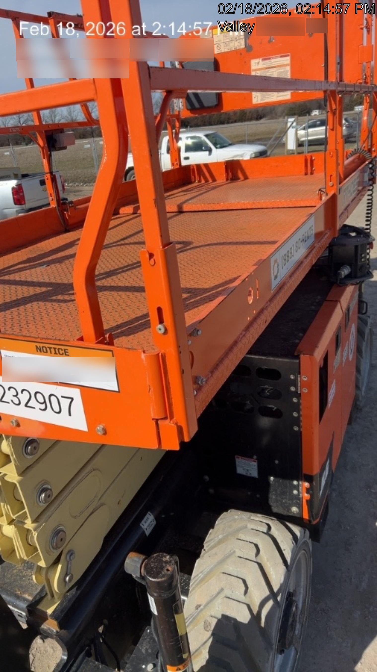 2022 JLG RT4069