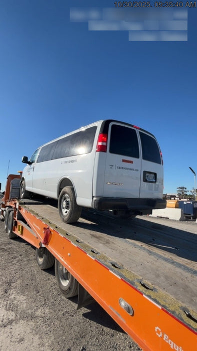 2025 CHEVROLET Express Van - Rental