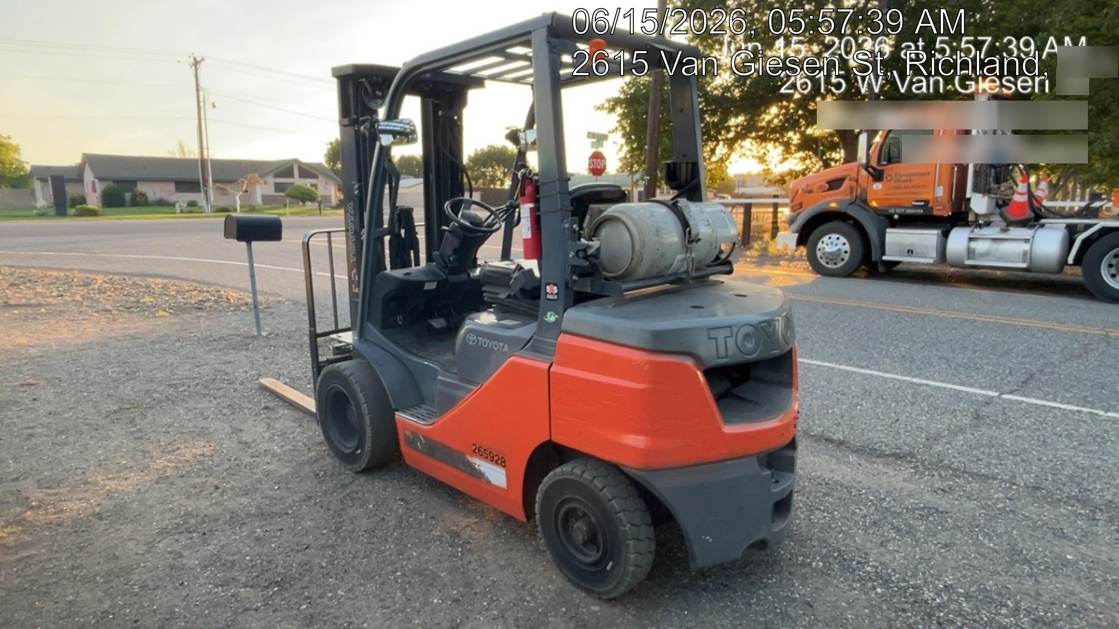 2022 TOYOTA 50-8FGU25