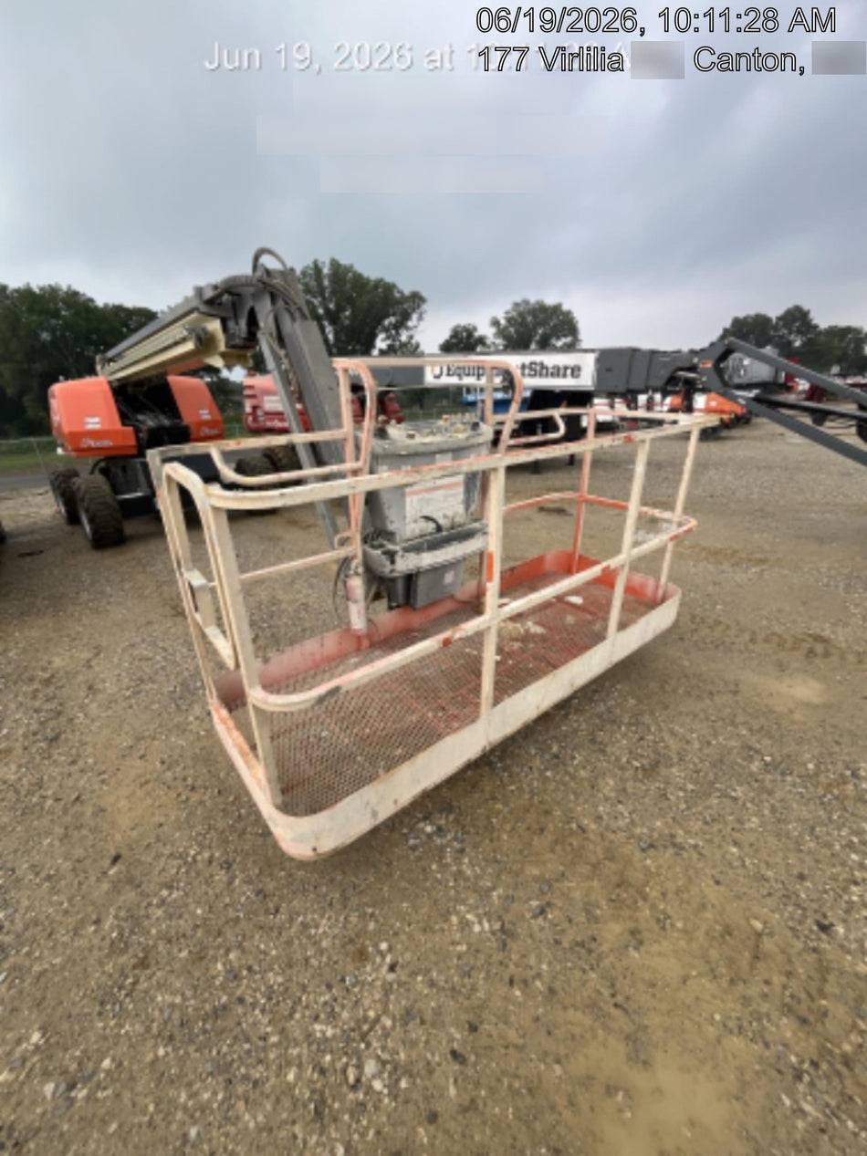 2025 JLG 660SJ
