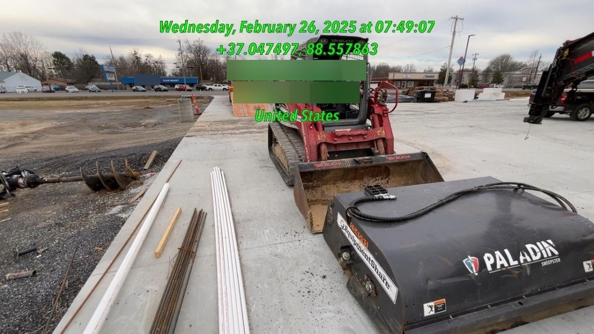 2021 PALADIN Sweepster SB72