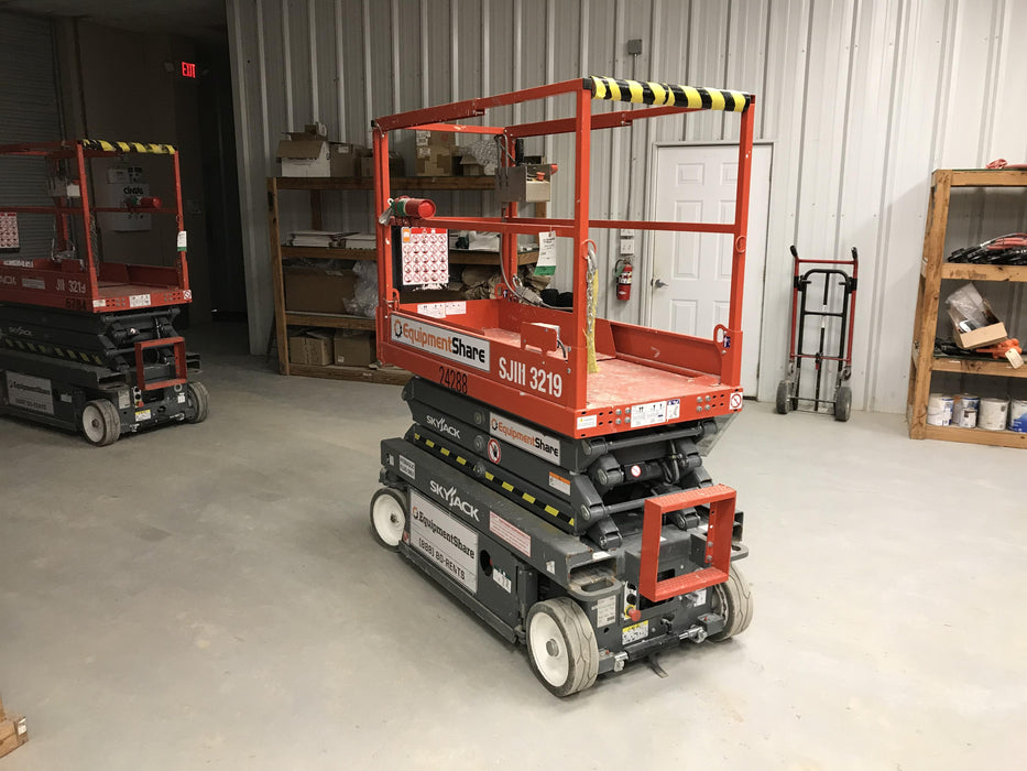 2019 Skyjack SJIII-3219 Skyjack SJIII3219 Standard w/Trojan Batteries