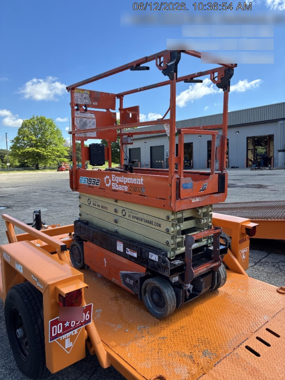 2022 JLG ES1932