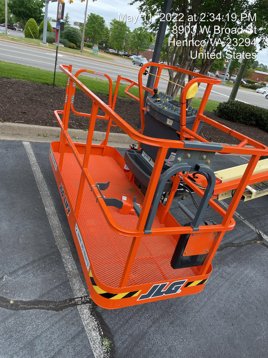 2021 JLG 400S
