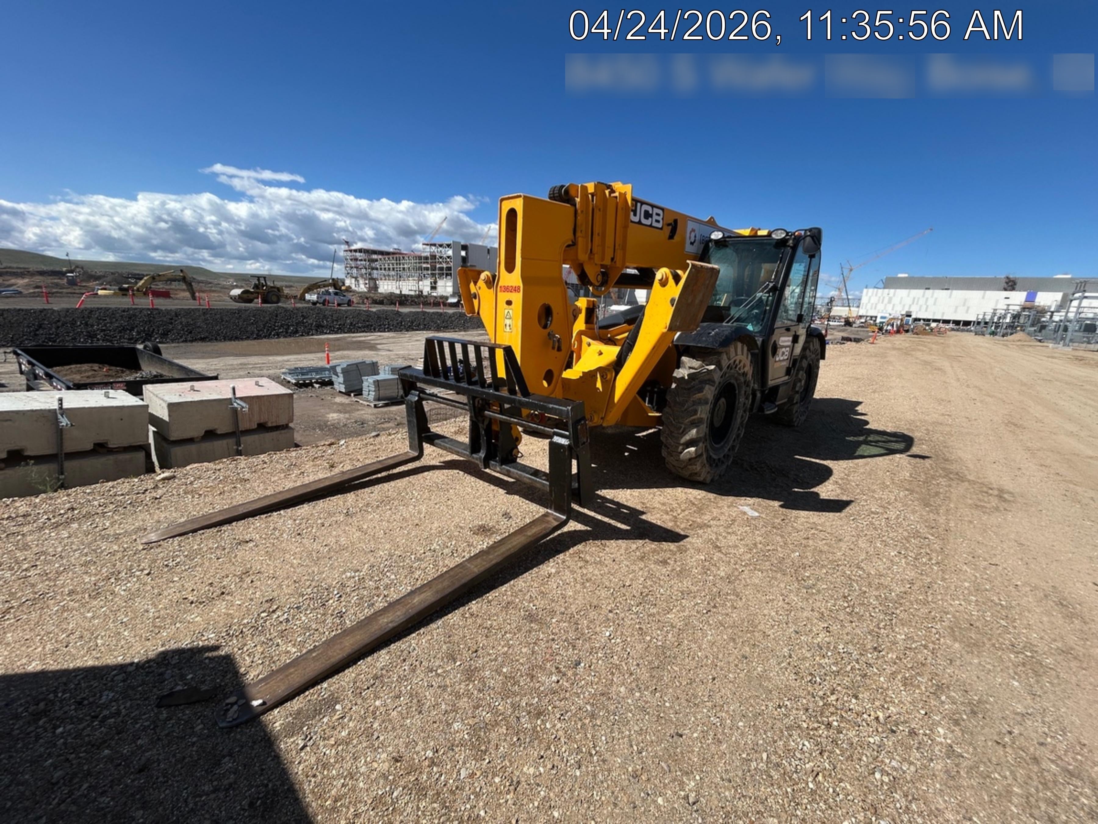 2021 JCB 510-56