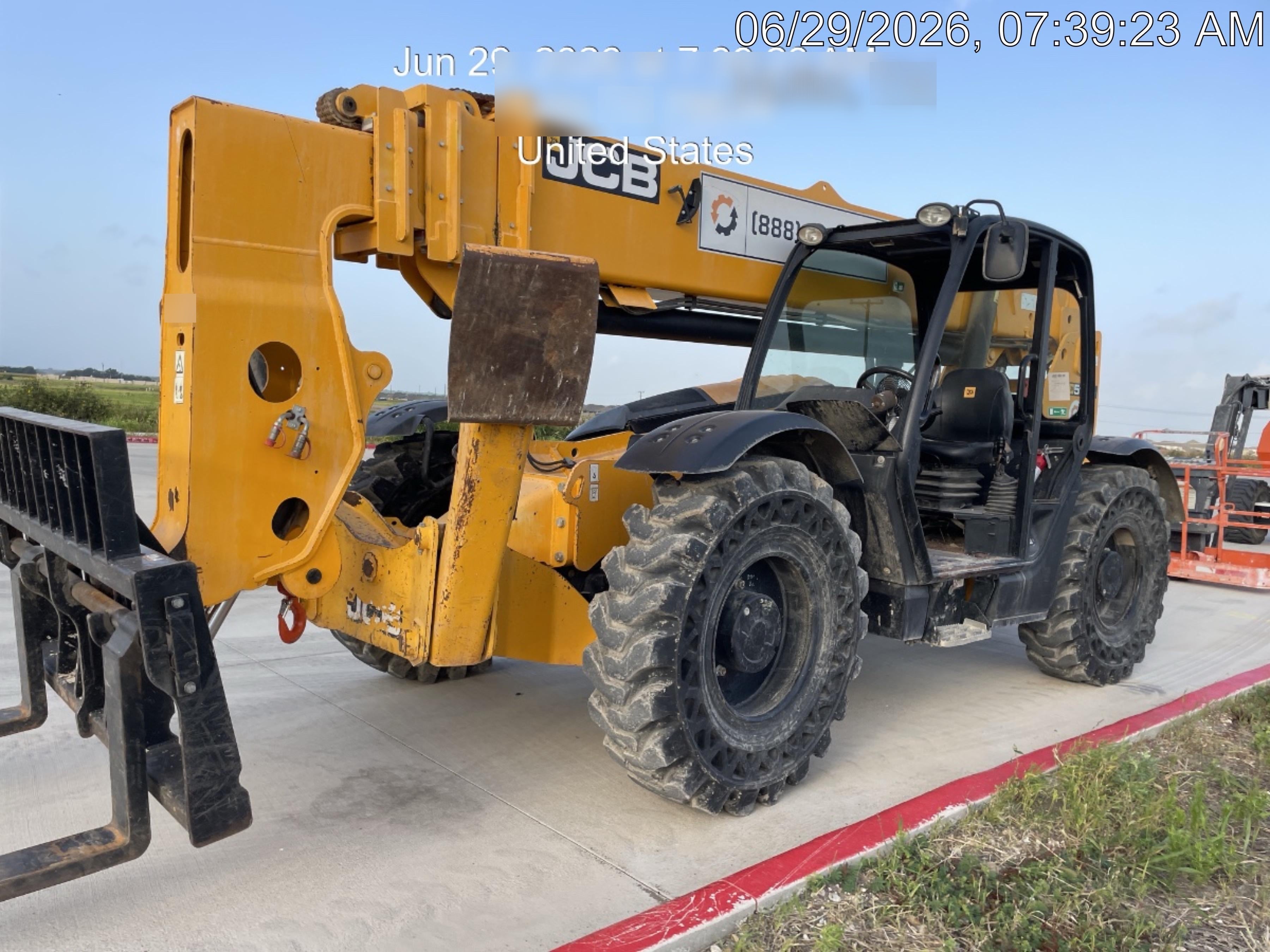 2020 JCB 512-56