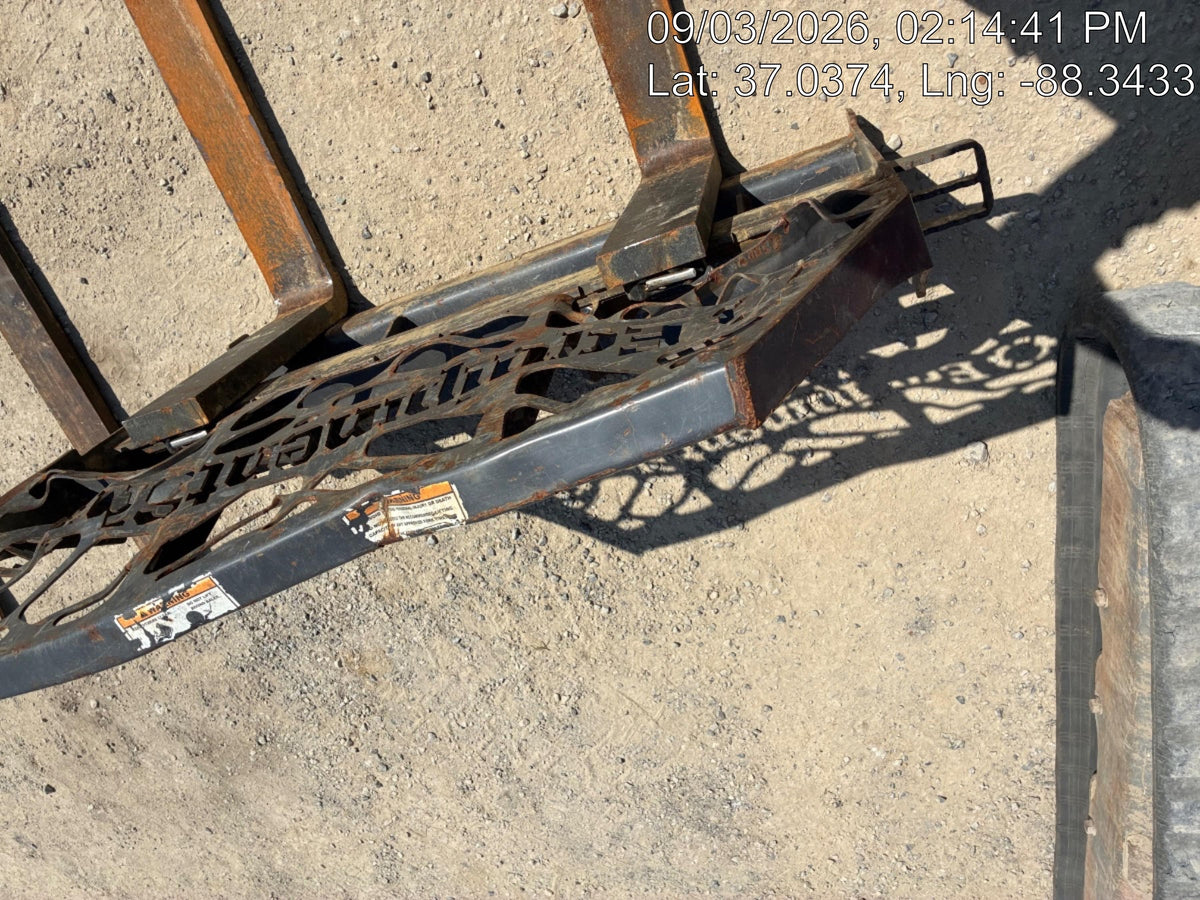 2022 PALADIN 48" Pallet Forks - Paladin