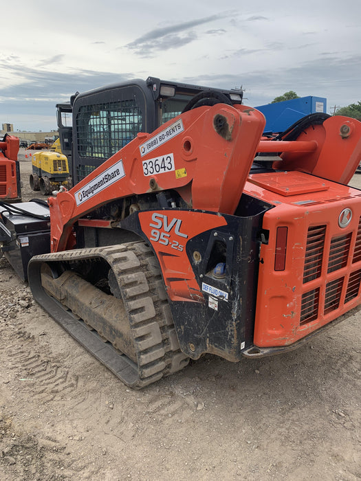 2019 Kubota SVL95-2S Cab/Heat/Air, Standard Tracks, Standard Flow, Hydraulic QC 80" HD w/ Smooth Cutting Edge