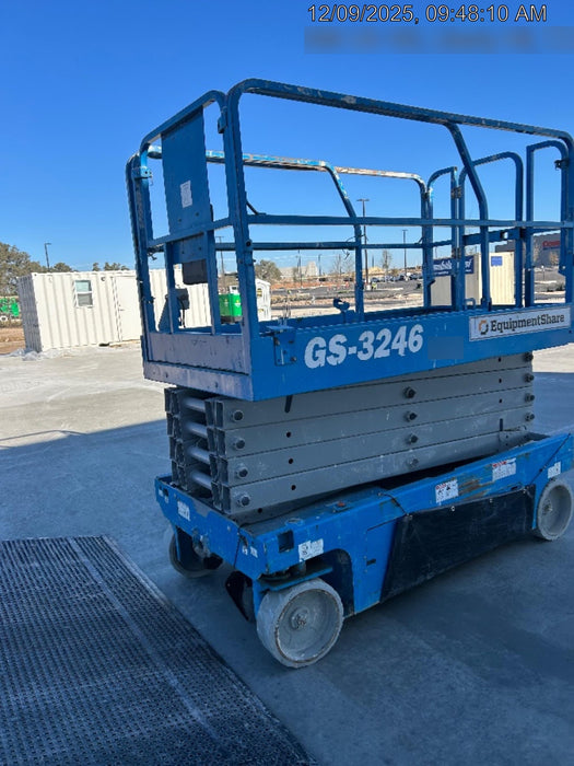 2018 Genie GS-3246 GS-3246 w/Folding rails, Full height swing gate