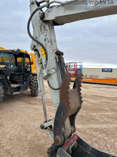 2024 TAKEUCHI TB250-2CR