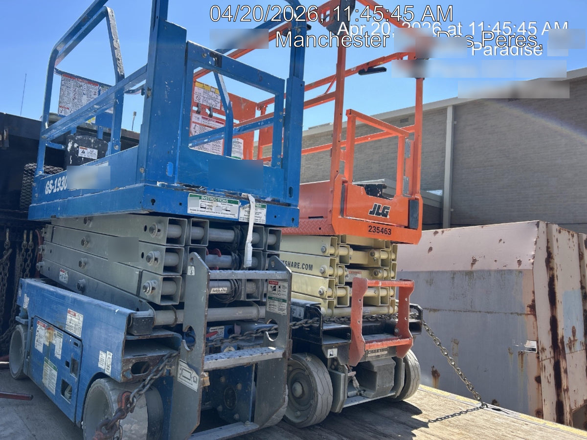 2022 JLG ES1932