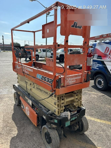2022 JLG ES2632