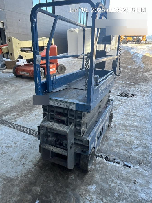 2019 Genie GS-1930 Fixed rails with chain Entry