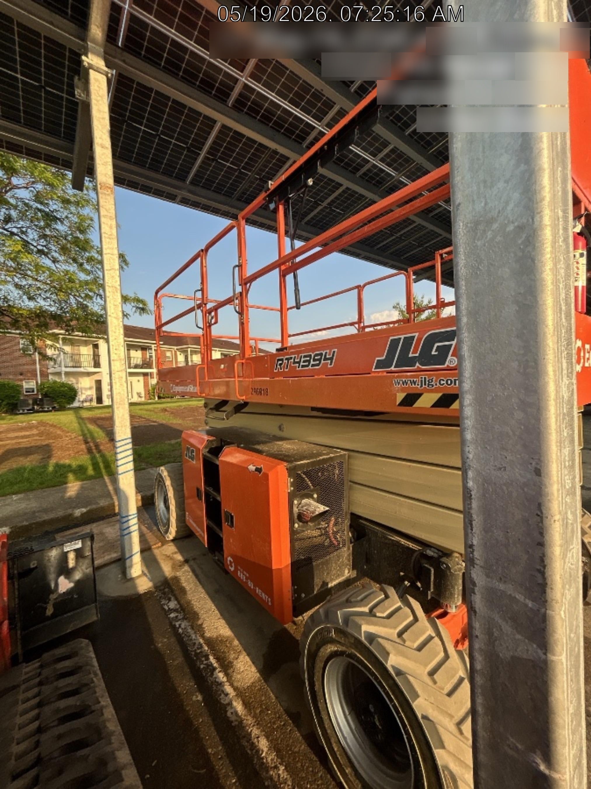 2023 JLG RT4394