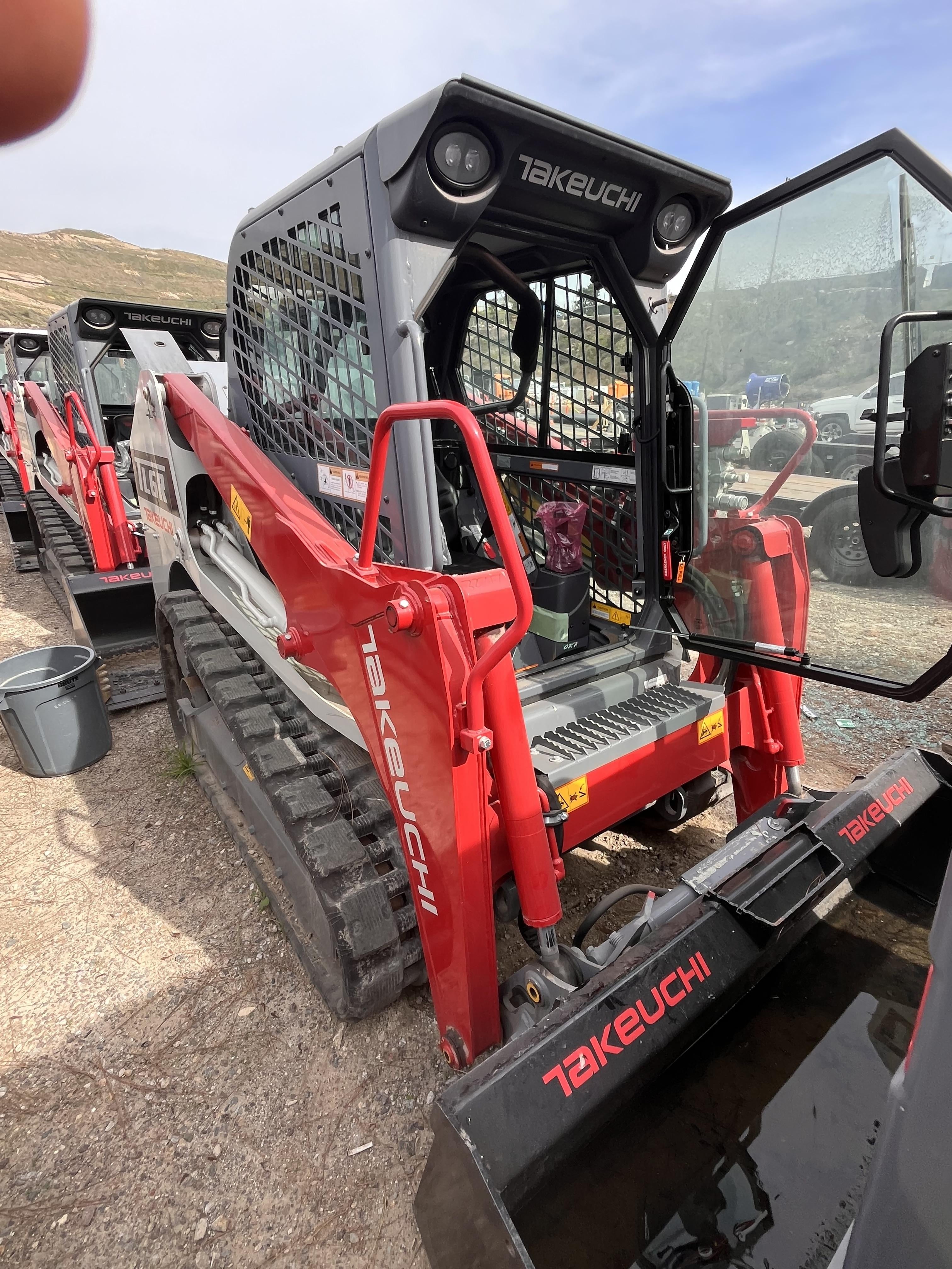 2024 TAKEUCHI TL6CR