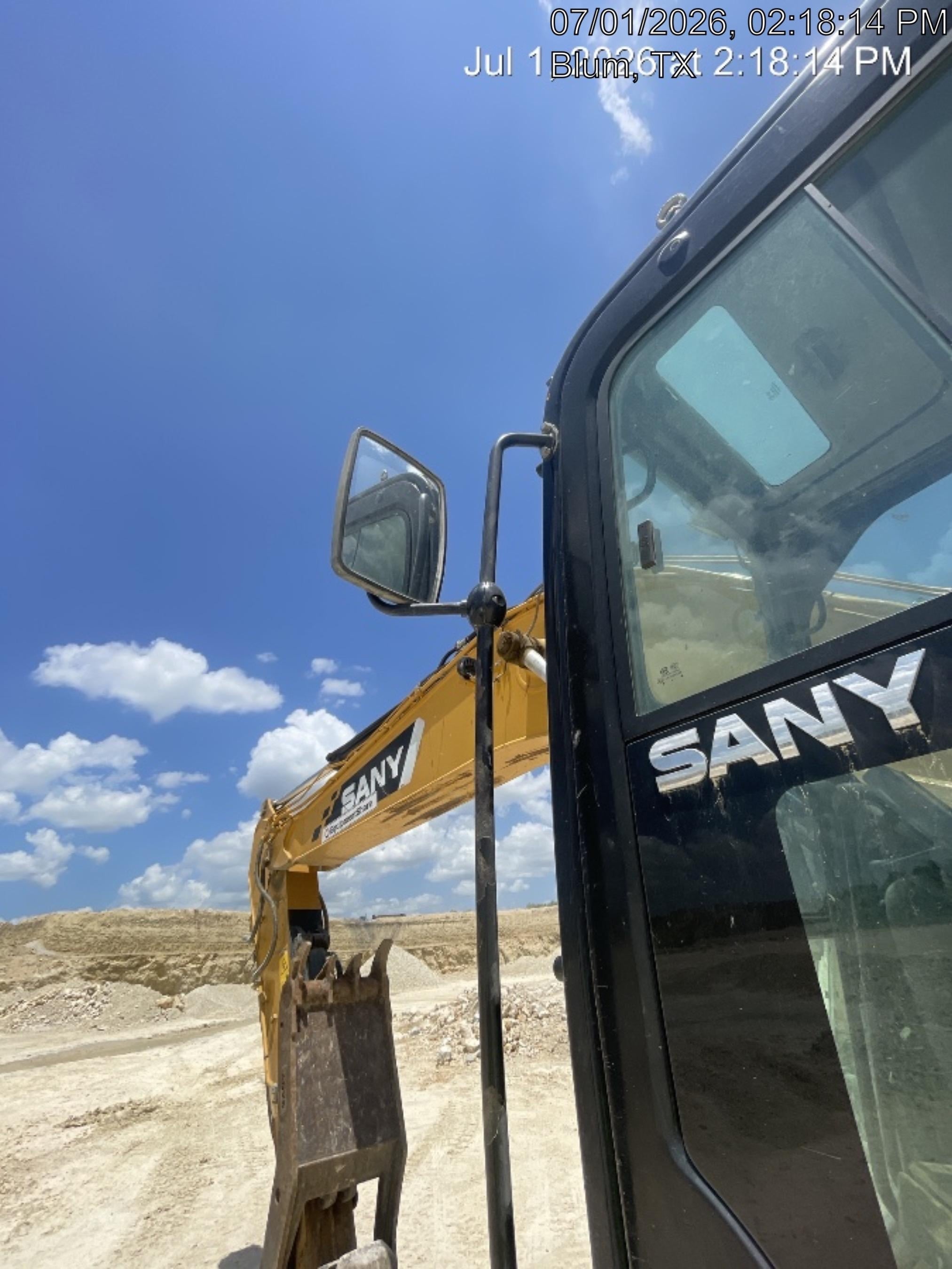 2020 SANY SY265C LC