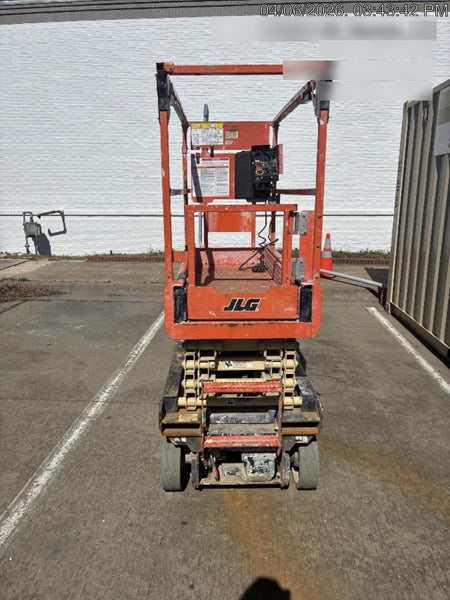 2021 JLG ES1932
