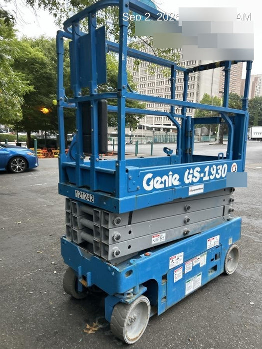 2020 Genie GS-1930 Solid Non Marking Tires, Beacon, Folding rails with half height swing gate, Telematics
