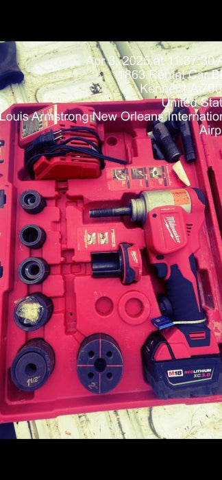 2021 MILWAUKEE 2676-22