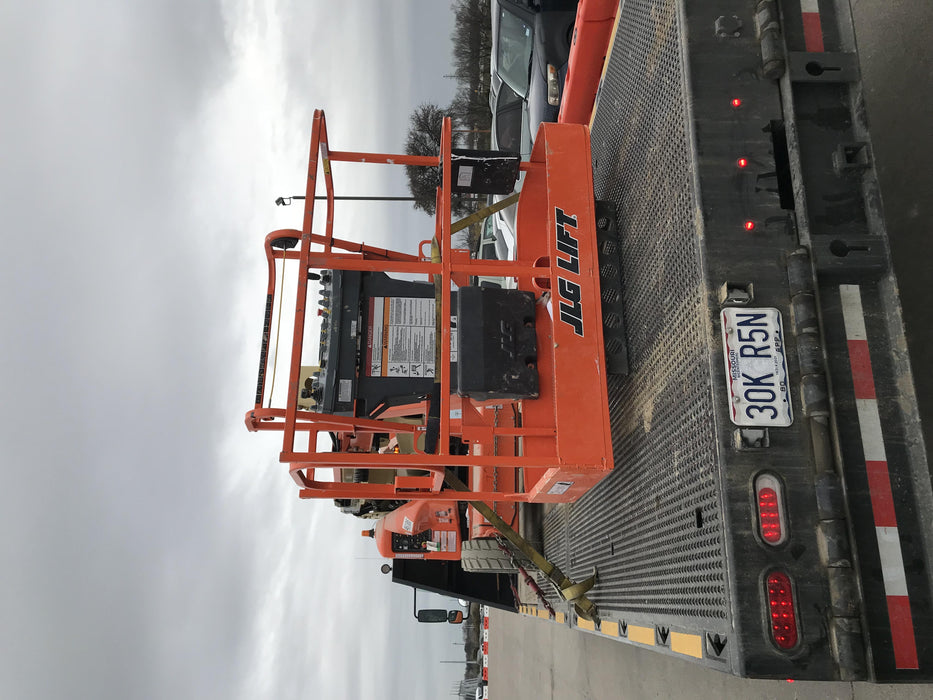 2019 JLG E450AJ