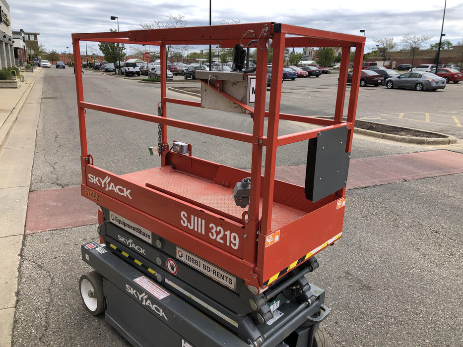 2018 Skyjack SJIII-3219 Standard Rental Specs