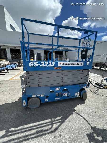 2023 GENIE GS-3232