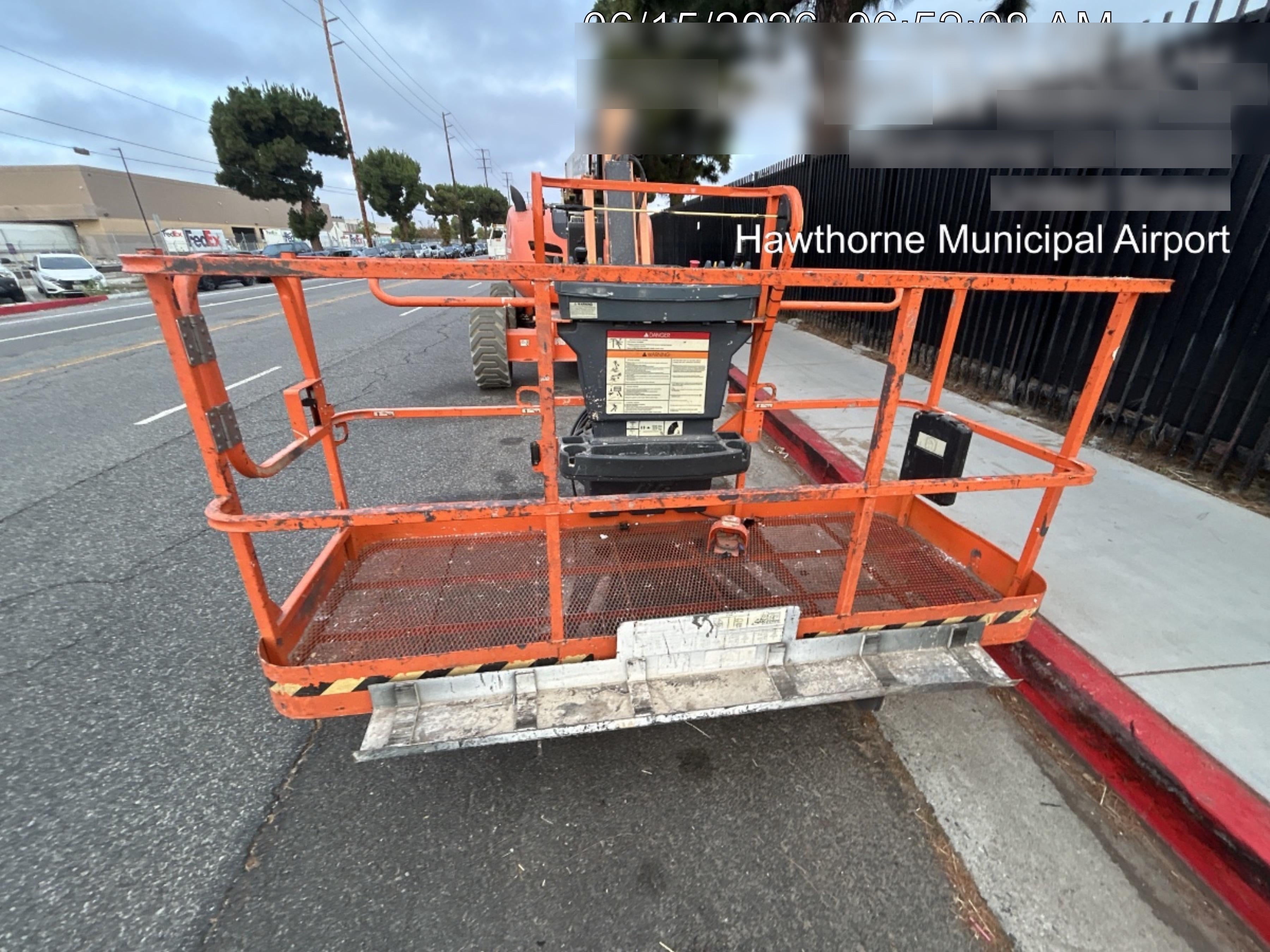 2023 JLG 600AJ