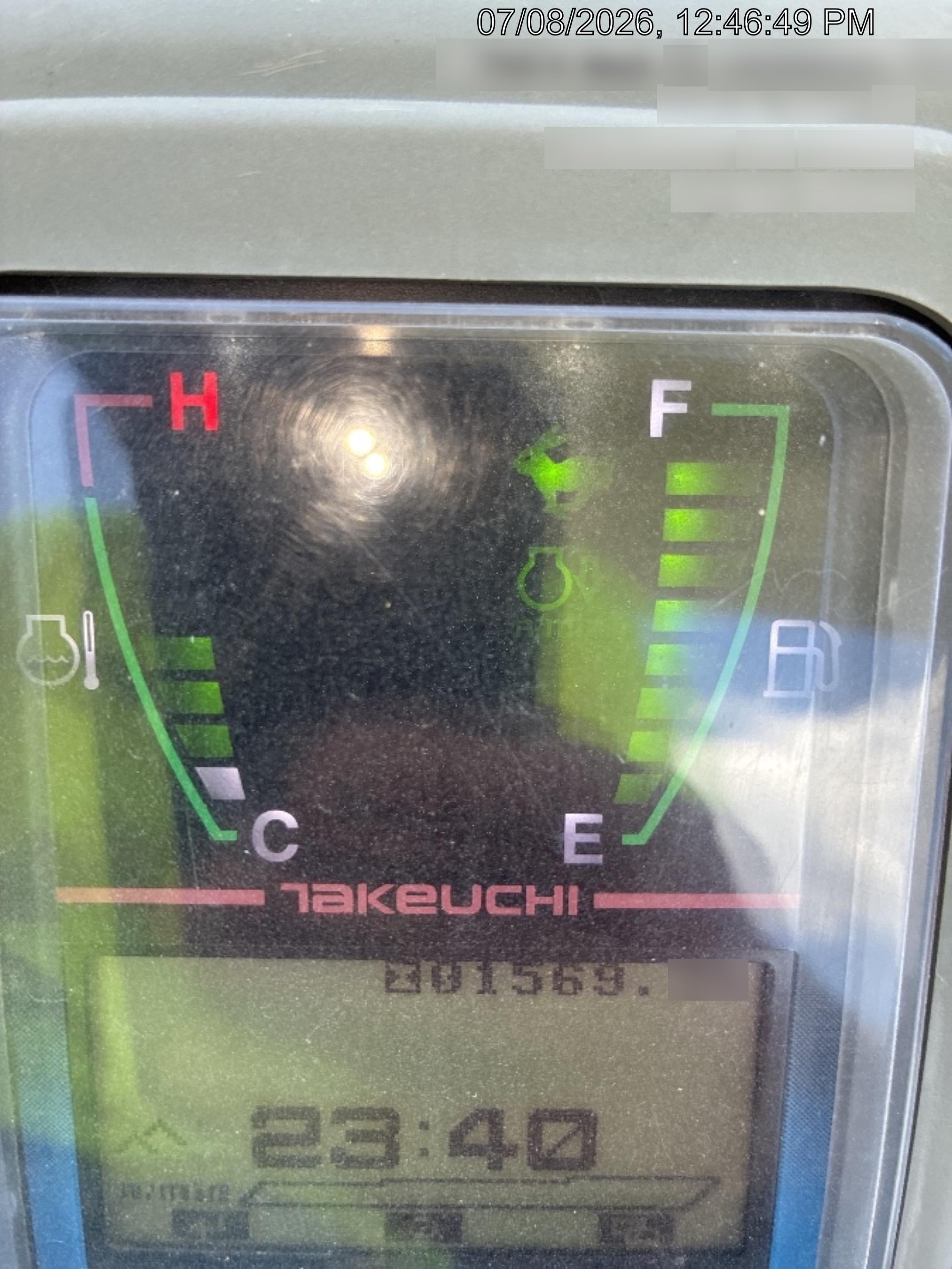 2021 TAKEUCHI TB235-2R