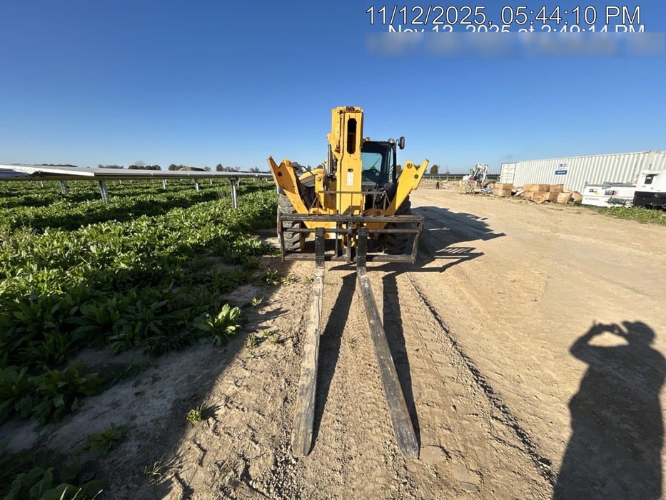 2018 JCB 512-56 JCB 512-56 Telehandler 74 HP w/CAB/HVAC, Beacon, Worklights, Semi Solids Tires, 72" Carriage/Forks