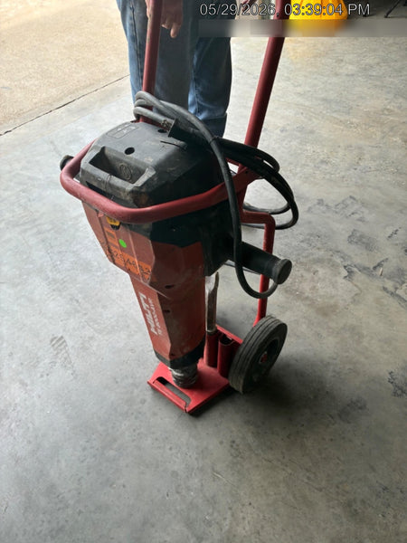 2022 HILTI TE 3000-AVR