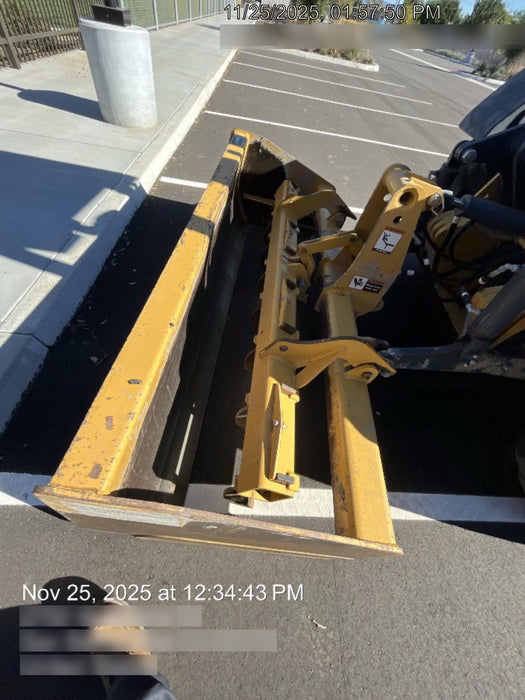 2020 John Deere 210LEP Canopy, 4WD, Second rear hydraulic cylinder, Light Package, Wheel weights