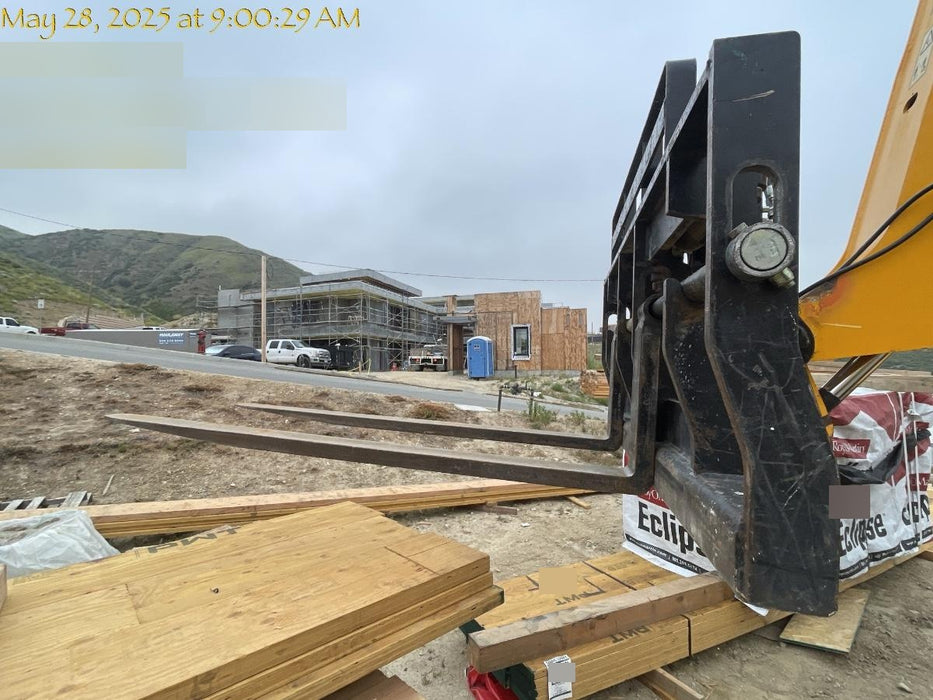 2020 JLG 1001095418S