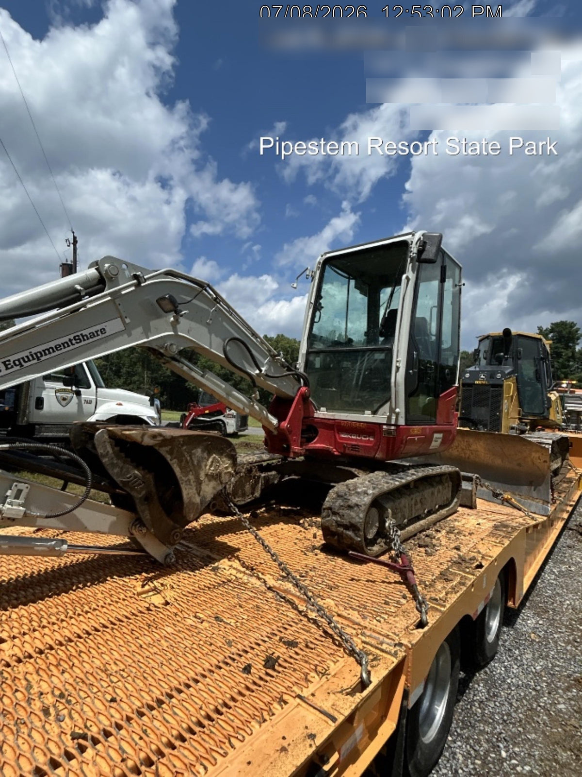 2022 TAKEUCHI TB235-2CR