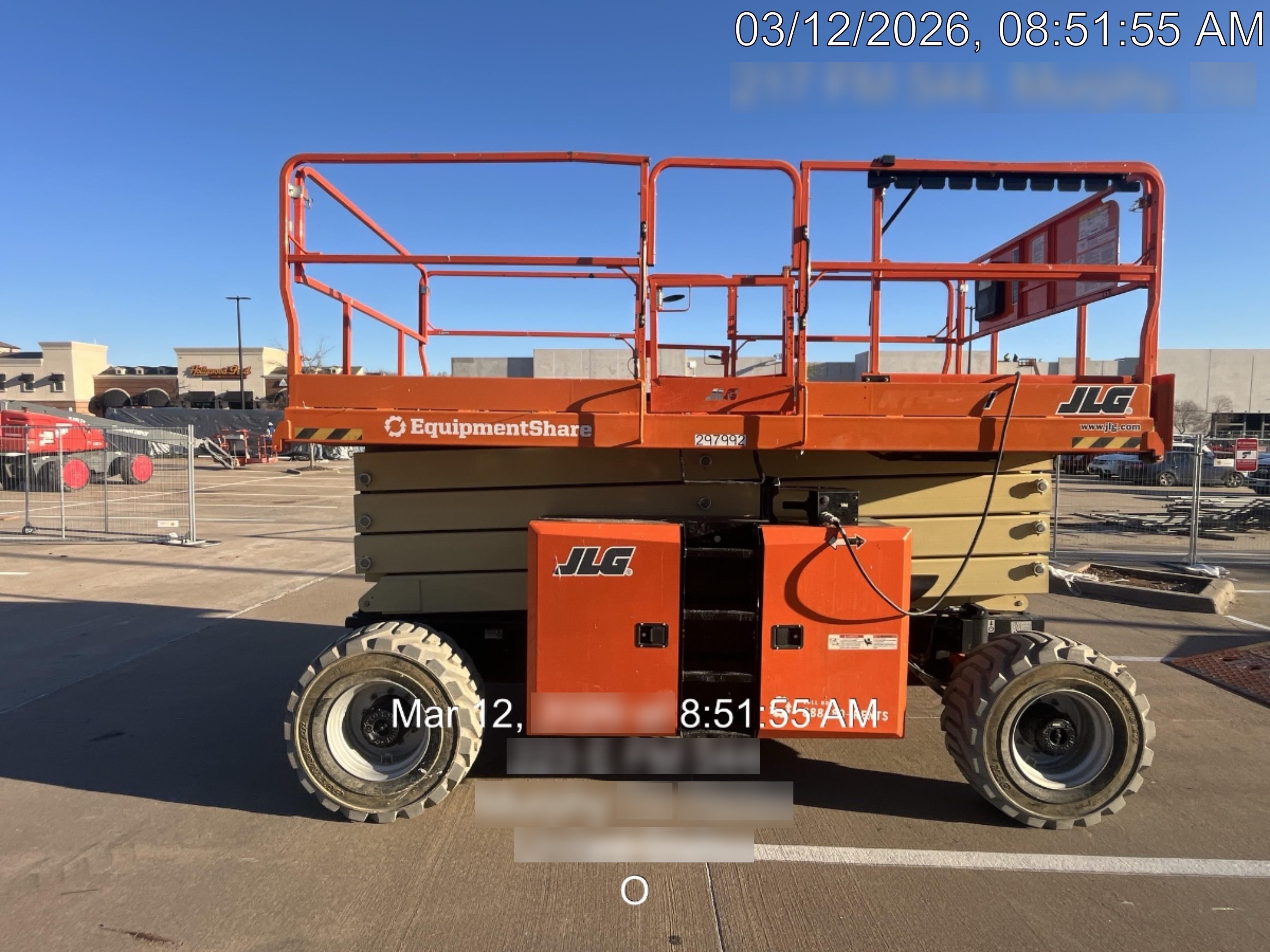 2023 JLG RT4394