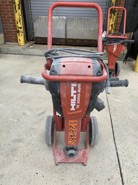 2021 HILTI TE 3000-AVR