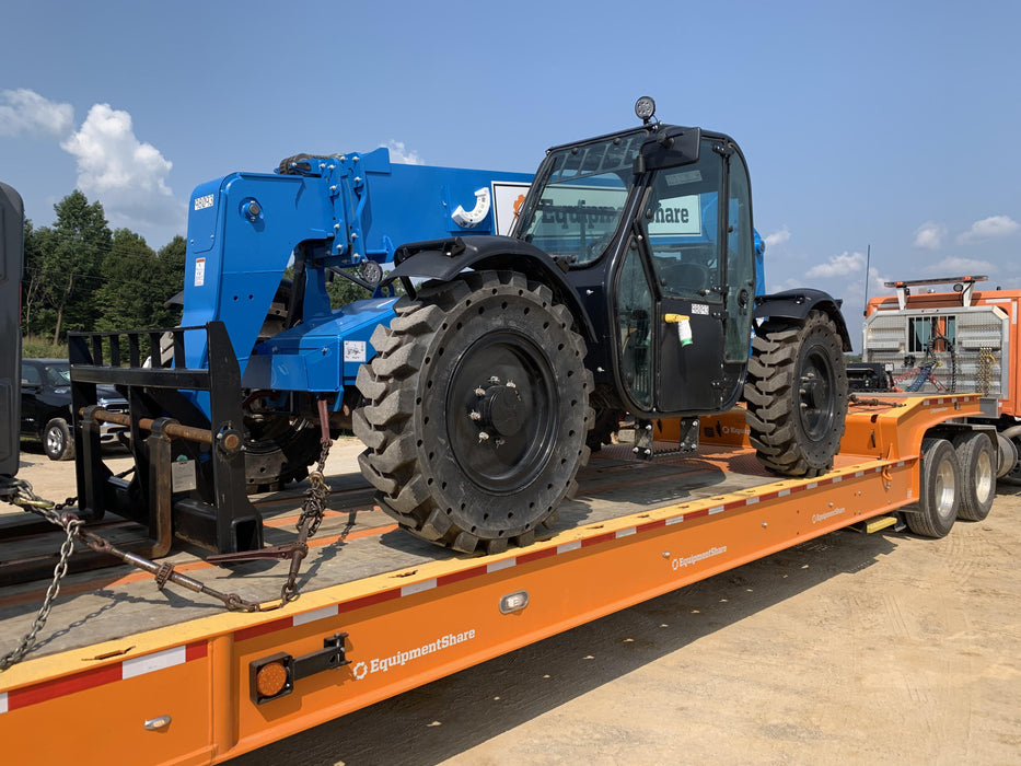2020 Genie GTH-636 Cab/Heat/Air, Solid Tires, Work Lights, Beacon, Aux Hydraulics, Back up Alarm