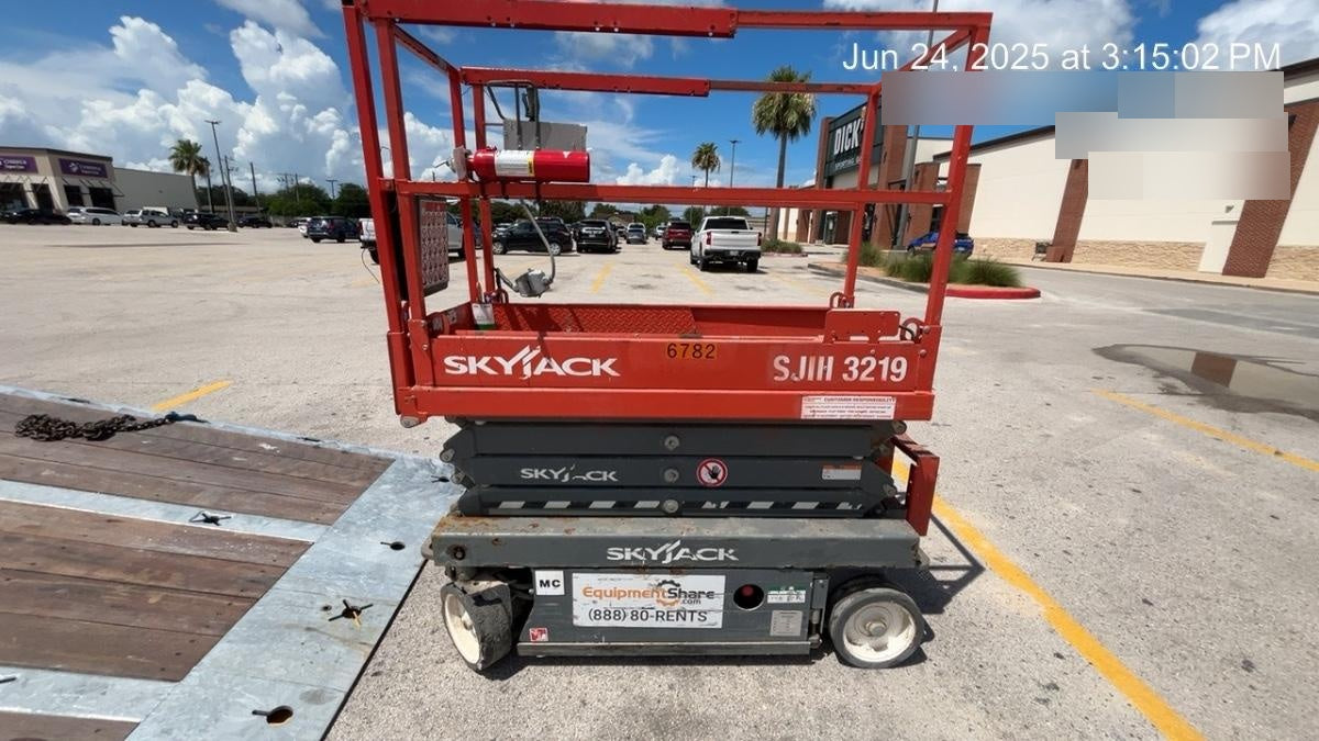 2018 SKYJACK SJIII-3219