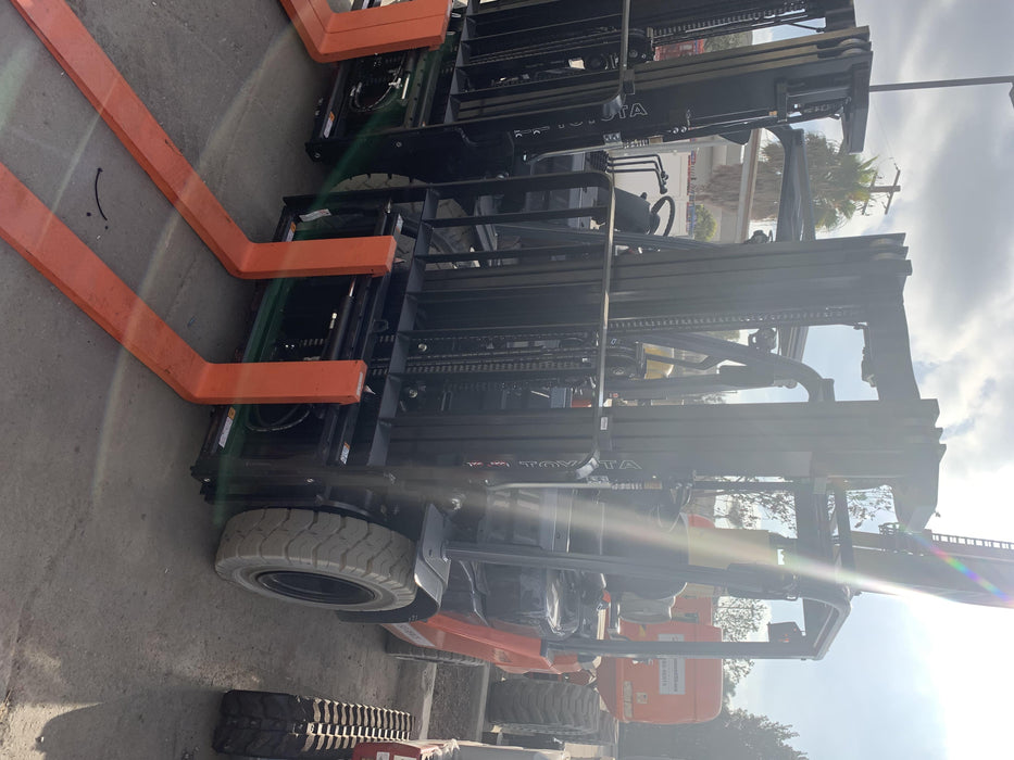 2022 TOYOTA 50-8FGU25