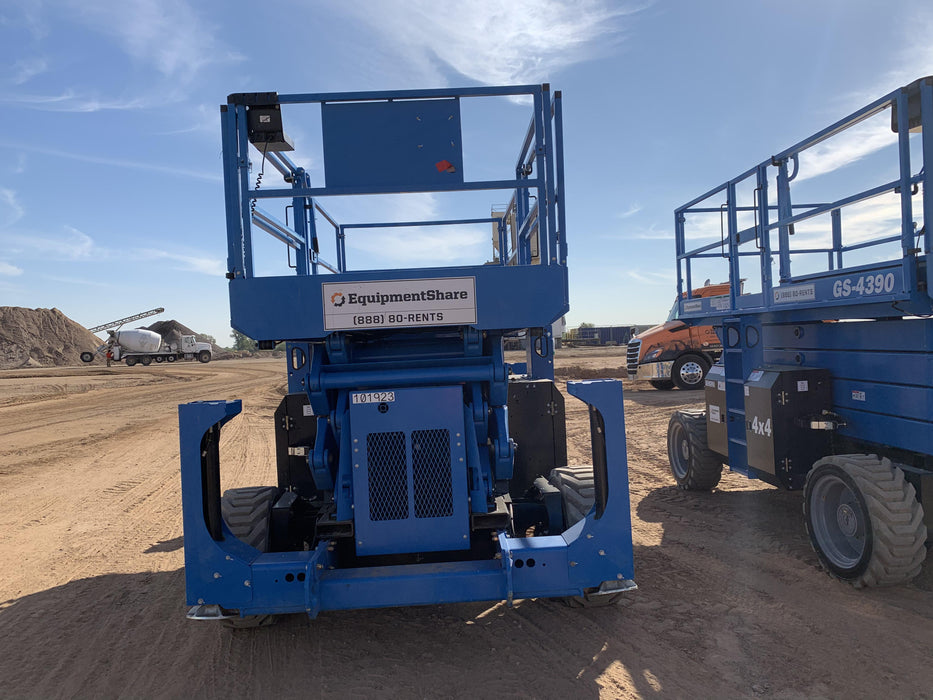 2020 GENIE GS-4390 RT