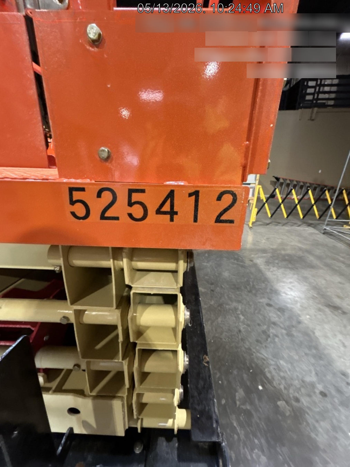 2025 JLG ES3246