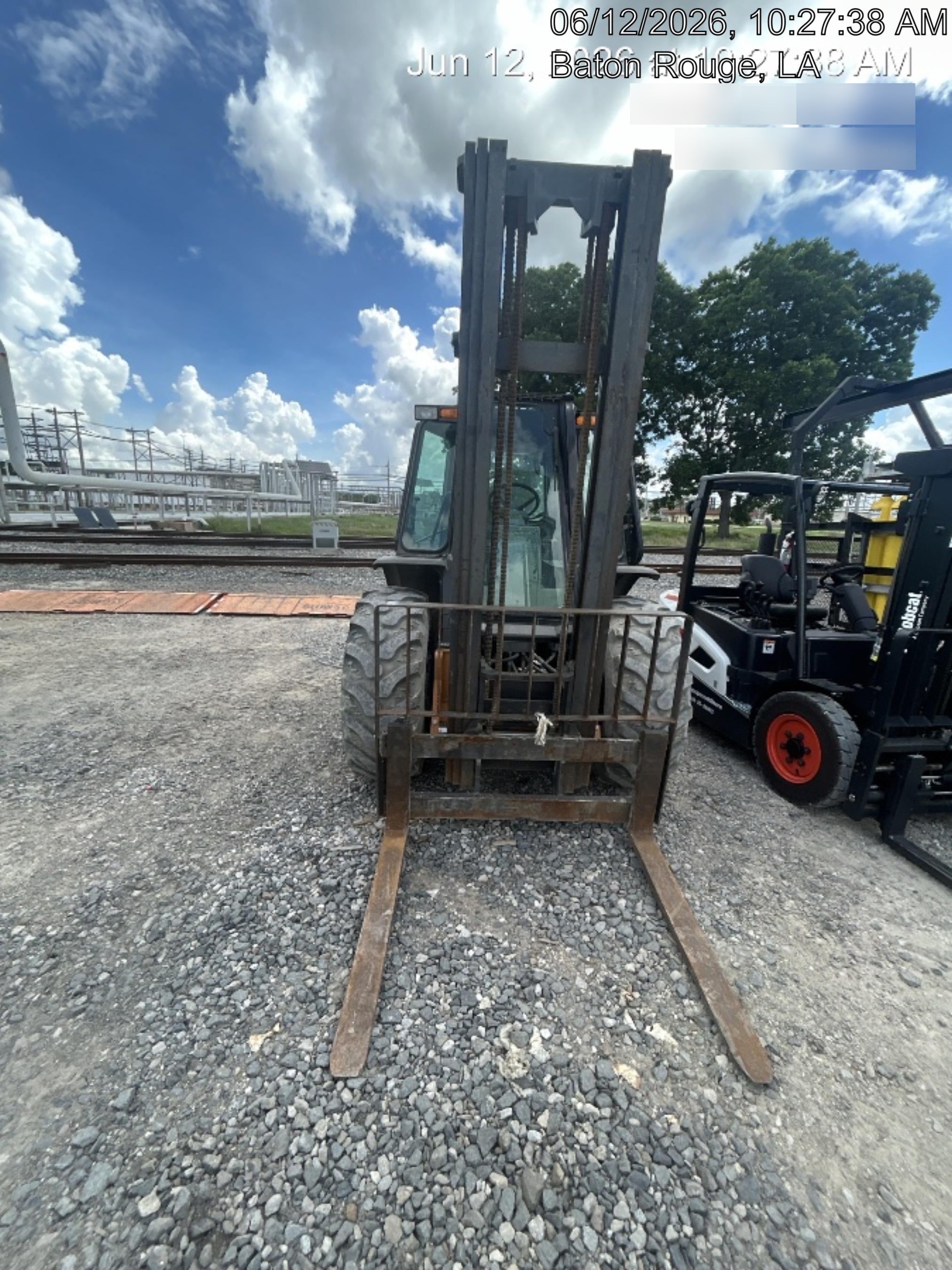 2021 CASE 586H